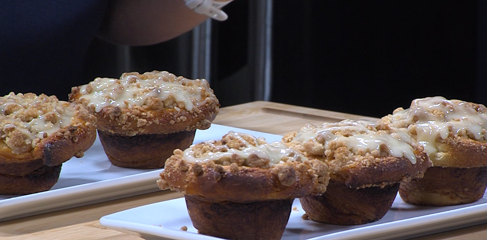 Steve Monz Shows Us How to Make Tasty Apple Pie Cinnamon Roll Muffins